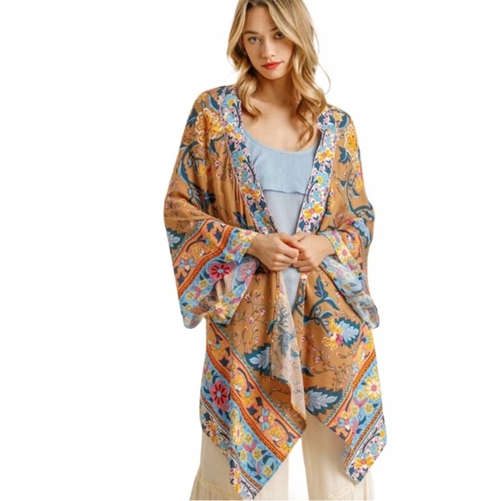 Umgee Tan and Floral Kimono Size S/M